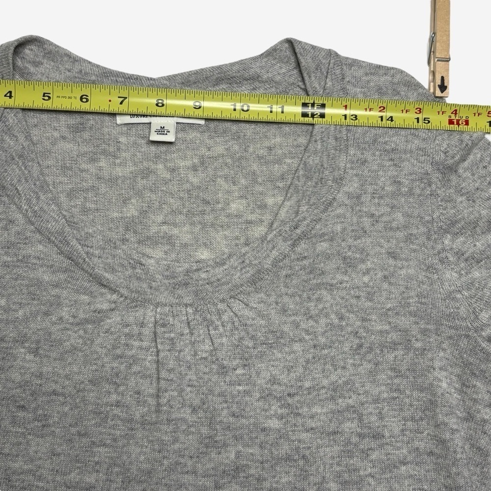 Banana Republic Luxury Cashmere Wool Blend Sweater - Picture 4 of 11